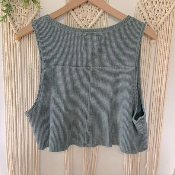 AERIE WOW! Offline Cropped Waffle Tank Top World Class Hiker Blue Green Large - Picture 2 of 9